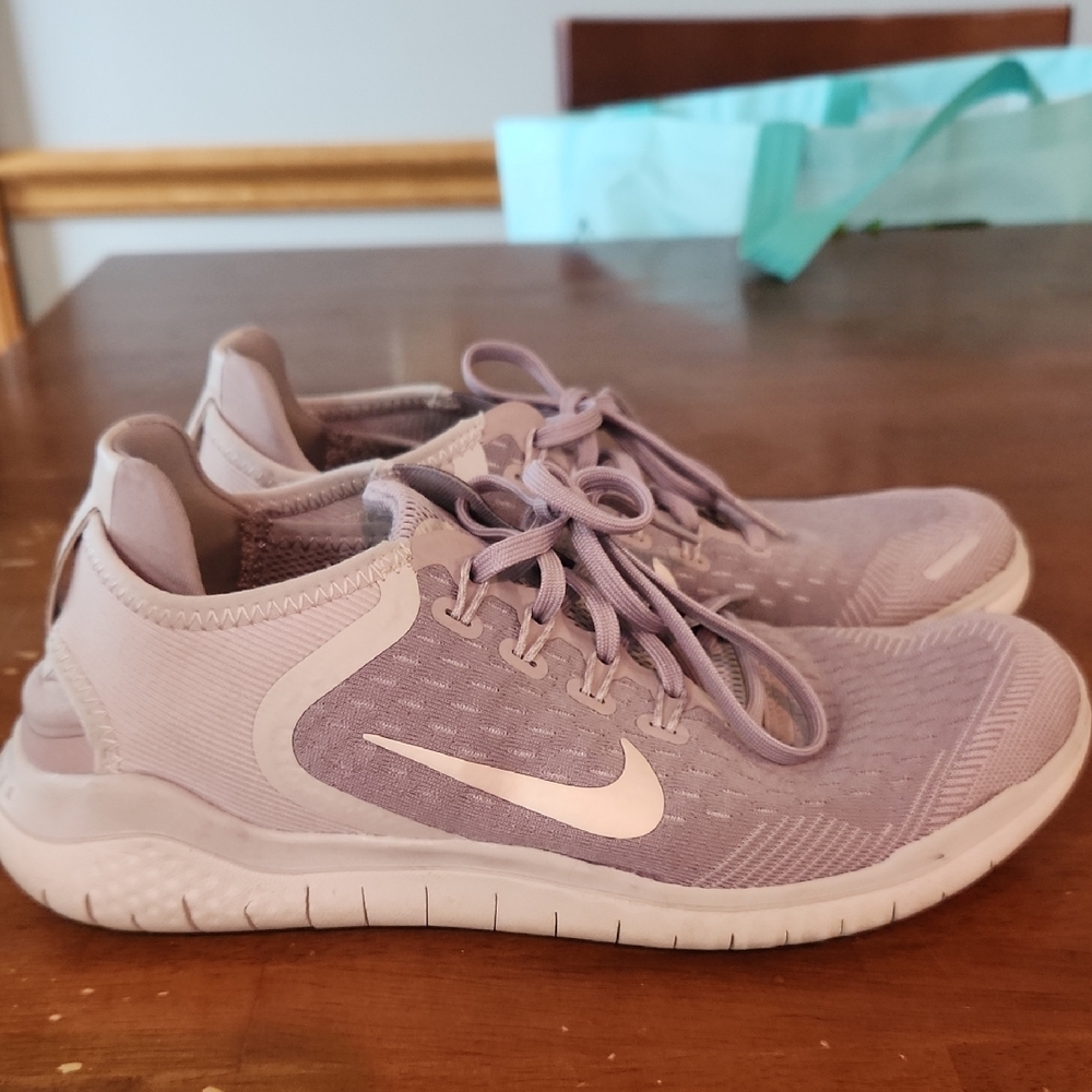 Nike Women's Lavender Athletic Shoes